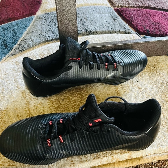 ♦️♦️ASICS Hypersprint 8♦️♦️ - Picture 5 of 5